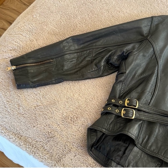 Vintage Siena Studio Women’s Black Genuine Leather Jacket with Gold Details - Picture 9 of 16